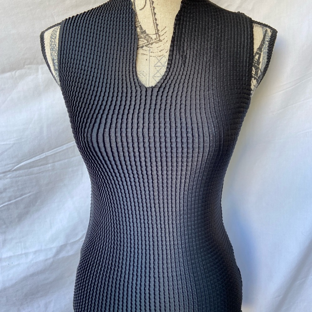 Black Patterned Blouse - image 4